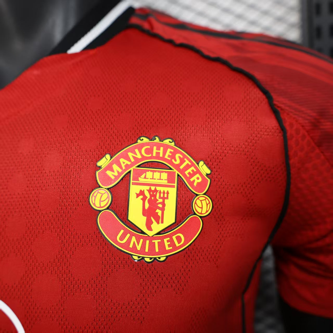 Manchester United Home Shirt 2025/26