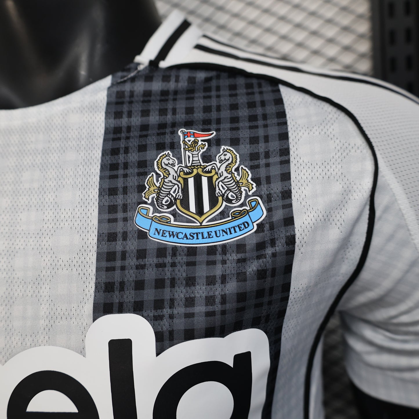 Newcastle United Home Shirt 2025/26