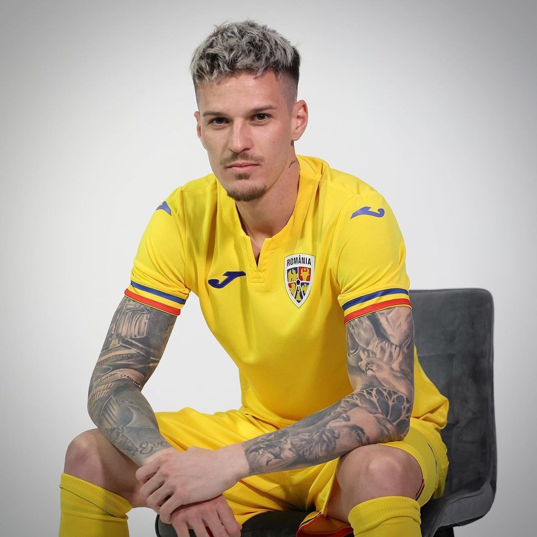 Romania Home Shirt 2023/24