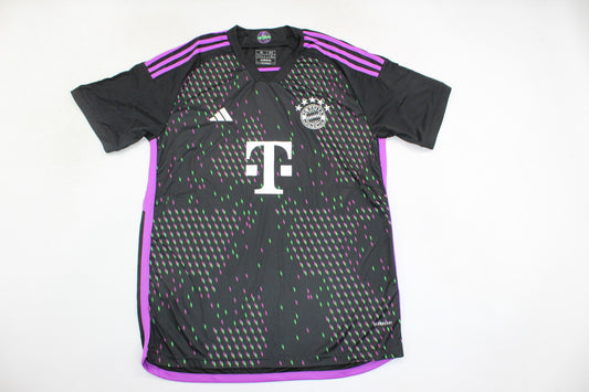 Bayern Munich Away Shirt 2023/24